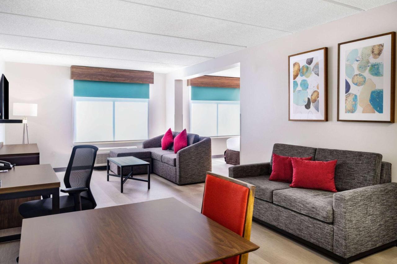 Hotel Wingate By Wyndham Atlanta-Duluth Esterno foto