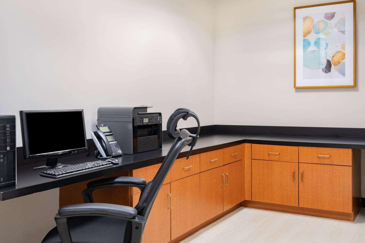 Hotel Wingate By Wyndham Atlanta-Duluth Esterno foto
